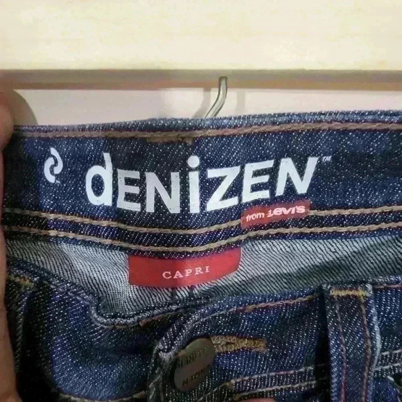 27. Denizen by levis bumuda Capri jeans size 10/32 - Picture 4 of 8
